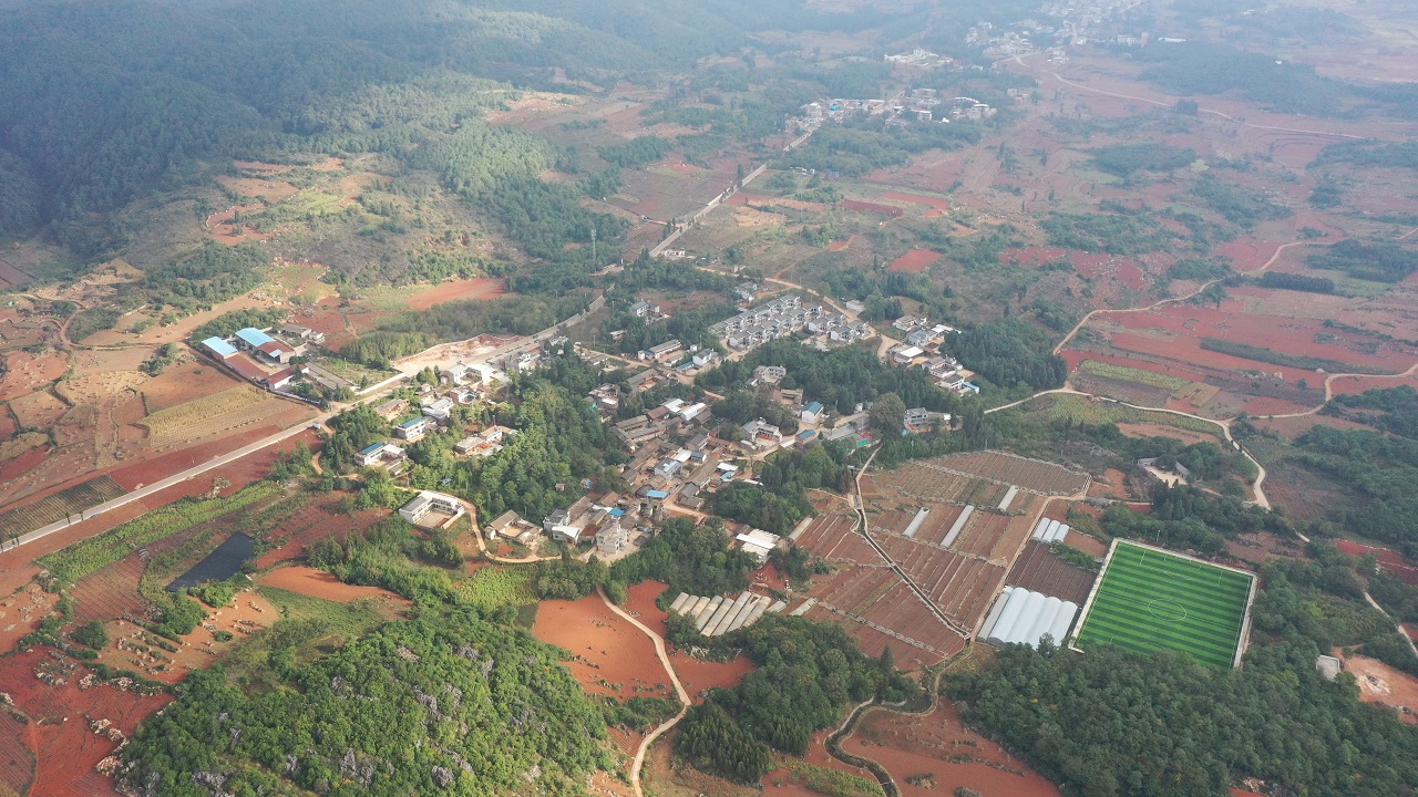 图片1：葵山镇冒水洞村全景.jpg